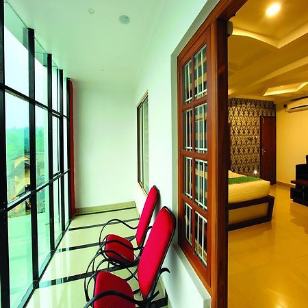 Holiday Hill Hotel & Suites Sultan Bathery Luaran gambar