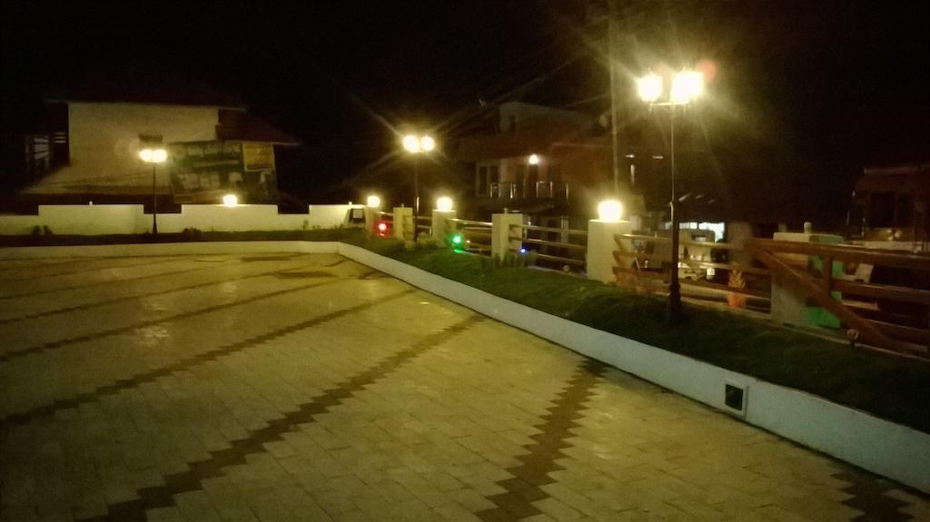 Holiday Hill Hotel & Suites Sultan Bathery Luaran gambar