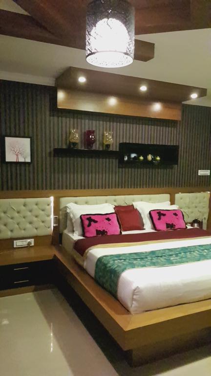 Holiday Hill Hotel & Suites Sultan Bathery Luaran gambar